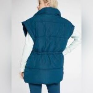 CALIA by Carrie Underwood NWT Teal Blue Cinched Waist Puffer Vest Size S/M